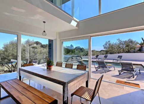 ISZTRIA, RABAC - Villa panorámás kilátással a tengerre