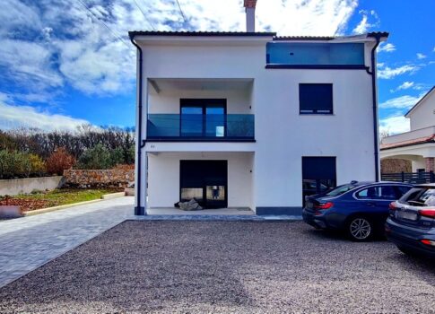 Malinska, környéke, új, tengerre néző családi ház, ELADÓ!