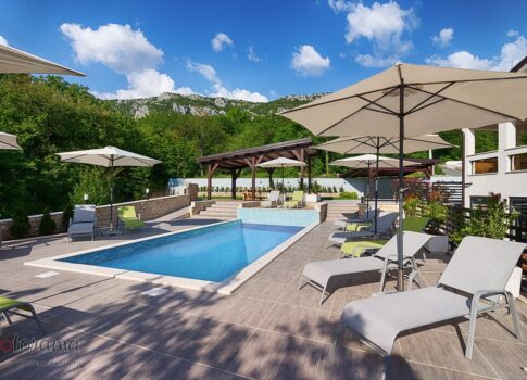 Crikvenica környéke, SZUPER-MODERN LUXUSVILLA, zöld környezetben