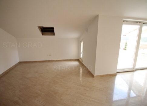 Njivice, apartman, gyönyörű kilátással a tengerre