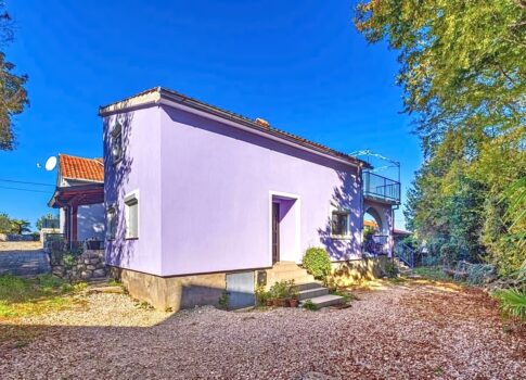 Soline Bay, ikerház két apartmannal csendes helyen!