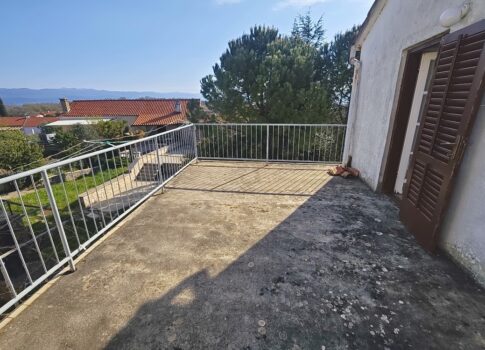 Vrbnik, tengerre néző ikerház!