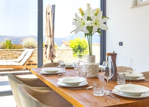 Krk, környéke, luxus villa medencével, panorámás kilátással!