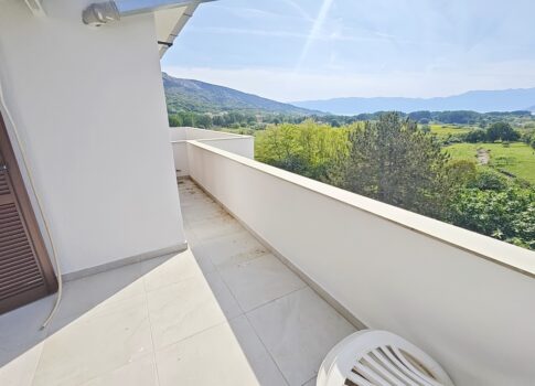 Baška, 1. emeleti lakás remek helyen, kilátással!