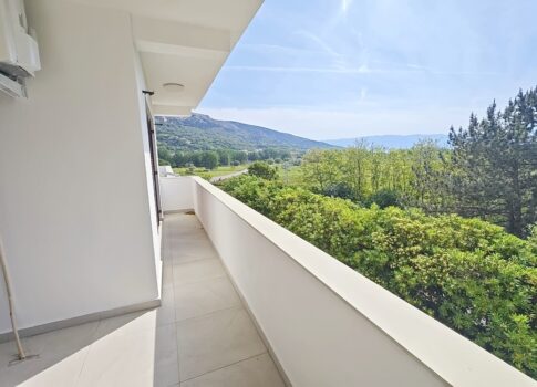 Baška, földszinti lakás csendes helyen!