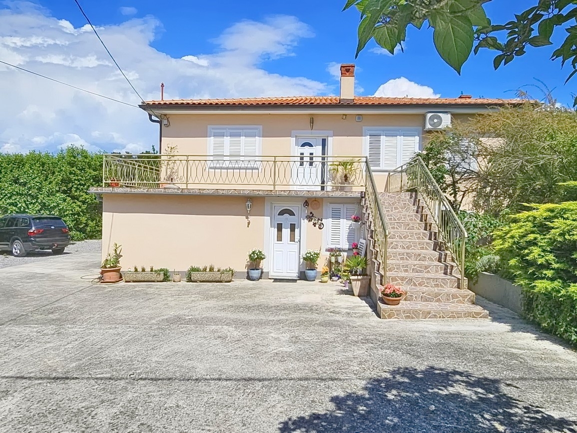 Soline-öböl, kertes családi ház a tenger közelében!