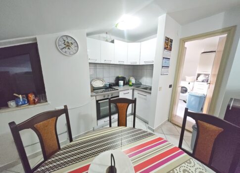 Malinska, egy hálószobás apartman tengerre néző kilátással!