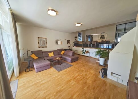 Njivice, egyszintes ház kiváló helyen, a tenger közelében!