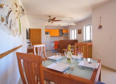 Soline Bay, két hálószobás apartman nagyon közel a tengerhez!