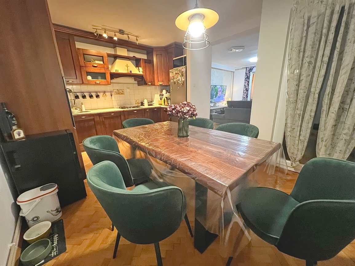 Krk, teljesen felújított kétszobás apartman kiváló helyen!