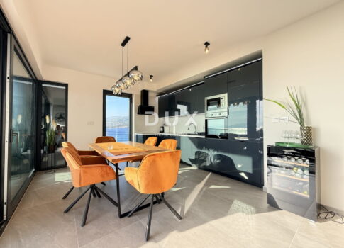 KLENOVICA - luxus apartman az első sorban a tengertől egy új épületben
